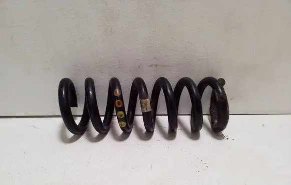 Maserati Ghibli Rear coil spring 