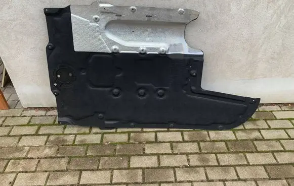 BMW 5 F10 F11 Gearbox bottom protection 51757193220 7193220