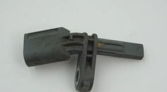 Volkswagen PASSAT B7 ABS rear brake sensor WHT003856A