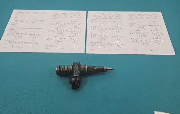Audi A4 S4 B7 8E 8H Fuel injector 0414720230 IMPRK1492541