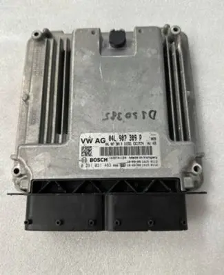 Audi Q3 8U Engine control unit/module 04L907309P 0281031483