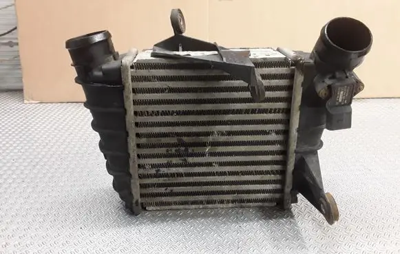 Seat Ibiza III (6L) Intercooler radiator 6Q0145804A