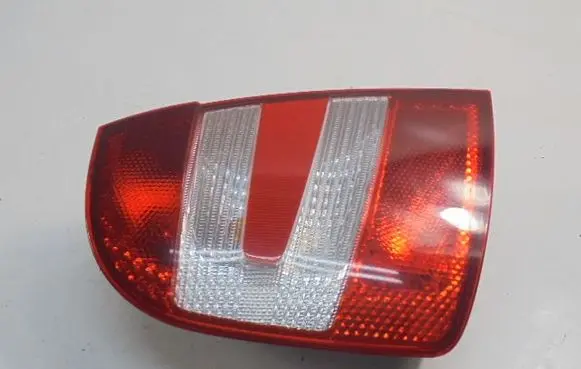 Skoda Fabia Mk1 (6Y) Rear/tail lights 6Y6945095D
