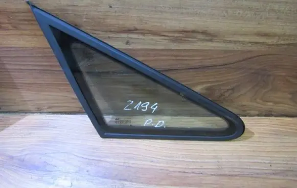 Ford Galaxy Front triangle window/glass