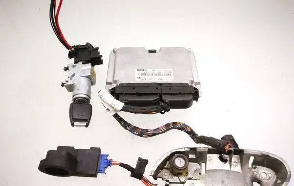 Opel Omega B2 Engine ECU kit and lock set 0281010457 24417204 24445098