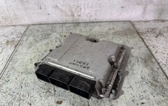 Renault Laguna II Engine control unit/module 0281010556 8200153946