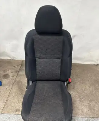 Nissan Qashqai Front passenger seat 