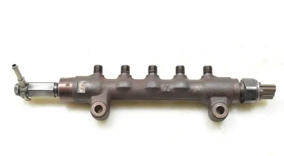 Subaru Forester SH Fuel main line pipe