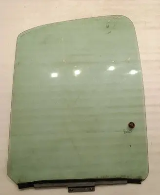 Renault Master II Front door window/glass (coupe) DOT39AS2M33 43R000464