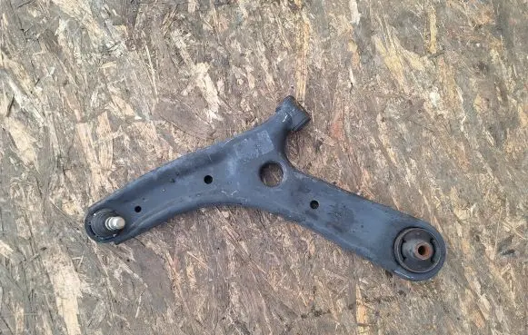 Hyundai i10 Front control arm