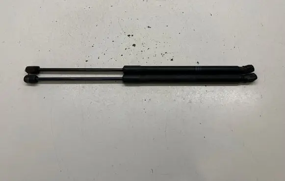 Audi A6 S6 C6 4F Tailgate/trunk strut/damper 4F9827552D