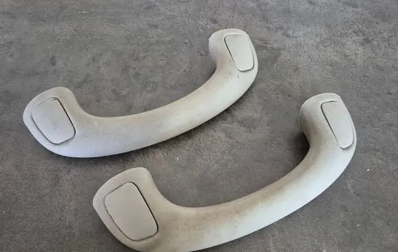 Toyota Hilux (AN10, AN20, AN30) Front interior roof grab handle