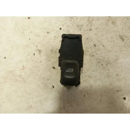 Volvo S70 V70 V70 XC Electric window control switch 9472275 01W372