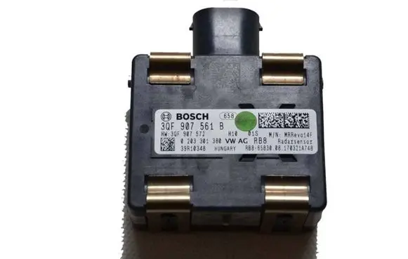 Skoda Octavia Mk4 Distronic sensor radar 3QF907561B 3QF907561C