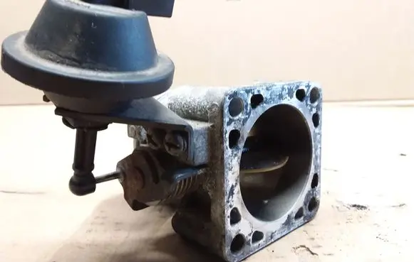 KIA Ceed Throttle valve
