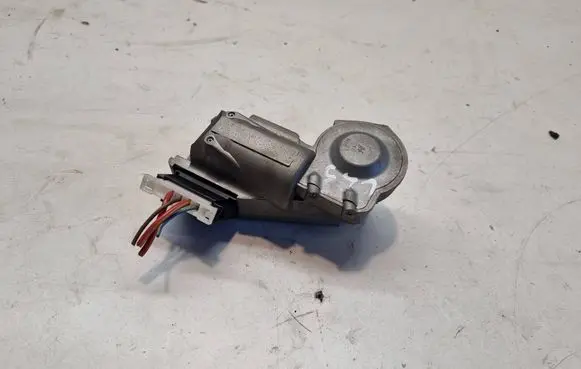 Mercedes-Benz CLS C219 Steering wheel lock A0375456132 755042010