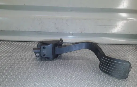 Citroen C4 I Picasso Accelerator throttle pedal 0280755044 9654725380