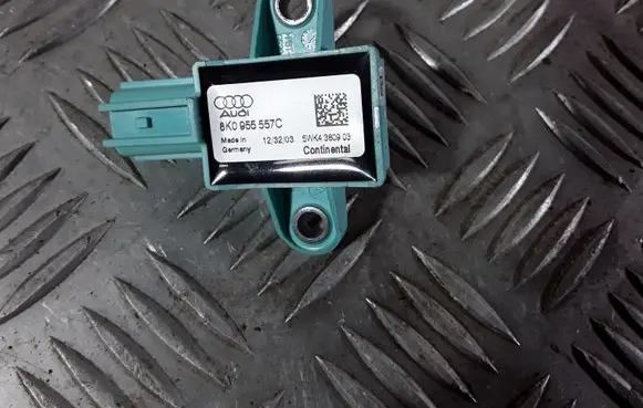 Audi Q5 SQ5 Airbag deployment crash/impact sensor 8K0955557C
