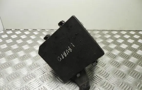 Nissan Navara D40 Fuse box set 284B8EB300 K935