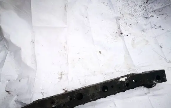 Nissan e-NV200 Rear beam 