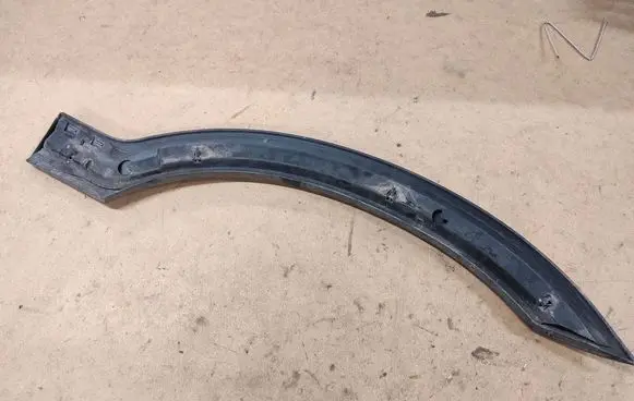 Opel Zafira A Front arch trim 0090495 090597591
