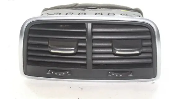 Audi A7 S7 4G Rear air vent grill 4G0819203