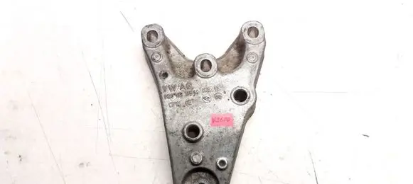 Skoda Fabia Mk1 (6Y) Engine mounting bracket 6Q0199185M