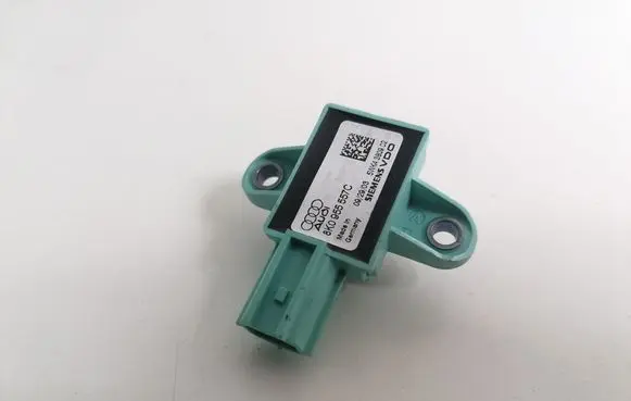 Audi A4 S4 B8 8K Airbag deployment crash/impact sensor 8K0955557C