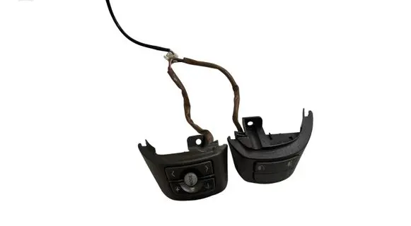 Toyota RAV 4 (XA30) Steering wheel buttons/switches 