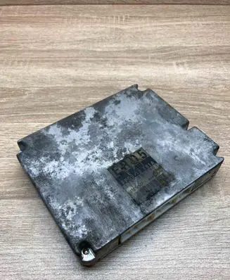 Mazda 323 Engine control unit/module ECU FPD518881A 2797001401