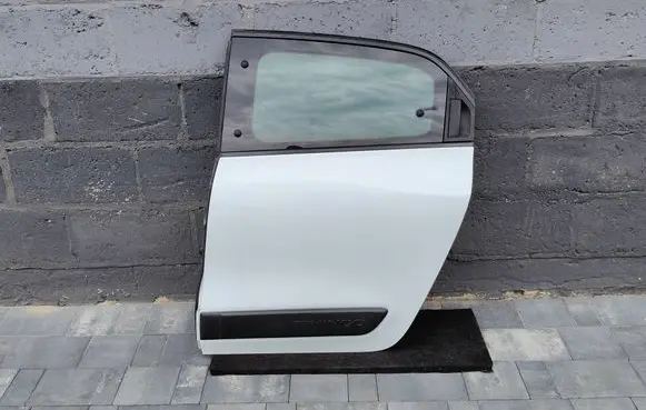 Rear door