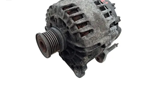 Volkswagen PASSAT B8 Generator/alternator 03L903023L 2612004E 216160168