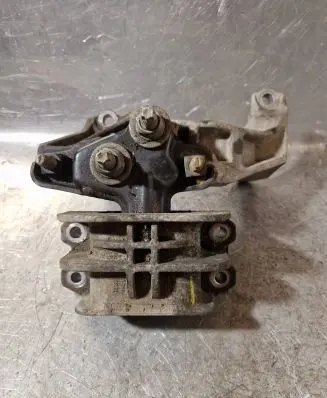 Ford Transit Custom Engine mounting bracket BK217M125AA