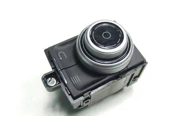 Maserati Quattroporte Central console control unit 670071516