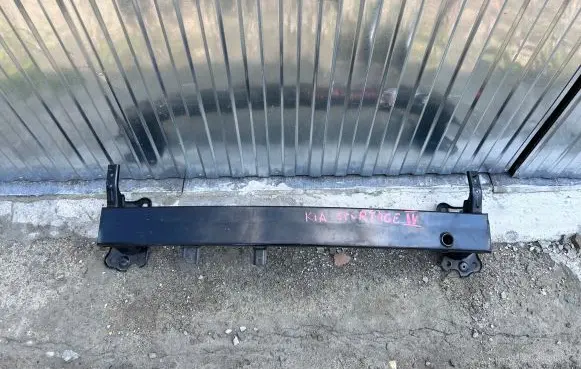 KIA Sportage Front bumper cross member