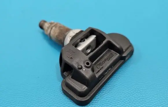 Maserati Quattroporte Tire pressure sensor 670034786 IMPRK1535178