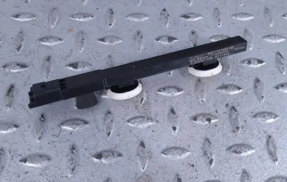 Interior comfort aerial antenna