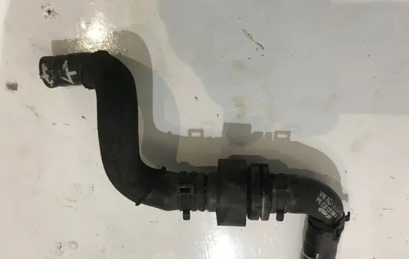 Volkswagen Jetta USA Engine coolant pipe/hose 5C0122096A