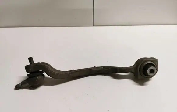Mercedes-Benz E W212 Front control arm A21204