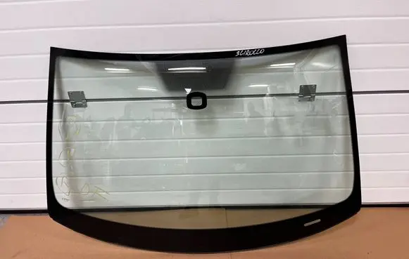 Volkswagen Scirocco Front windscreen/windshield window 