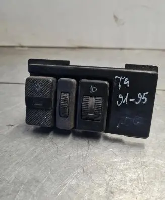 Volkswagen Transporter - Caravelle T4 Headlight level height control switch 701858099