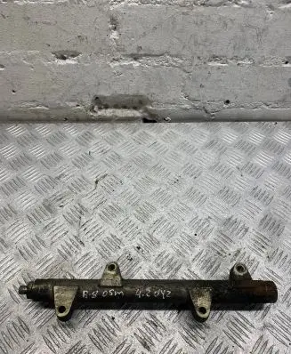Fuel main line pipe