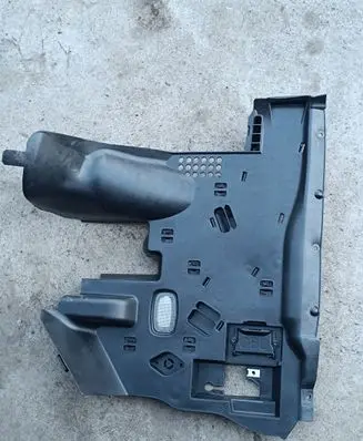 Mercedes-Benz C W204 Dashboard lower bottom trim panel 107219