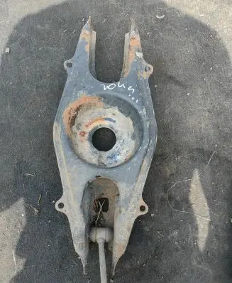 Mercedes-Benz C W204 Coil spring/strut mount 