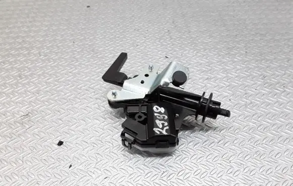 Lexus NX Fuel tank cap lock 