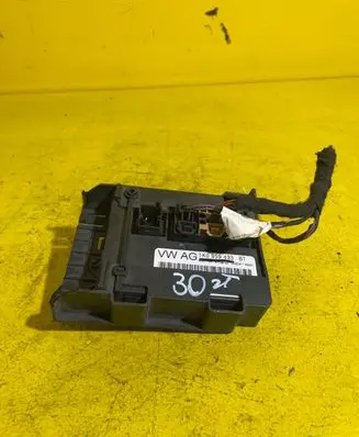 Volkswagen Tiguan Comfort/convenience module 1K0959433