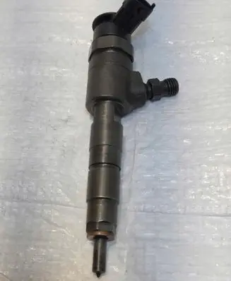 Fuel injector