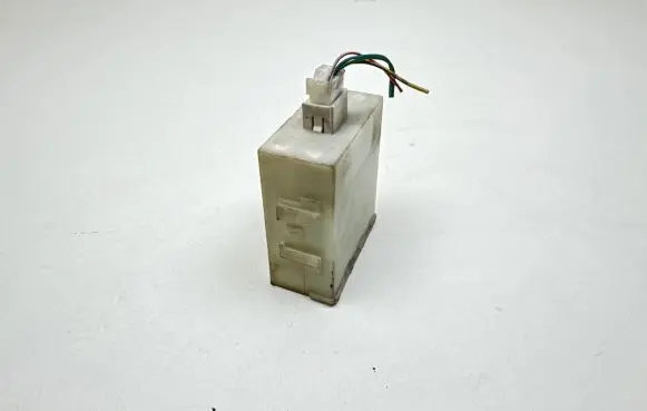 Toyota Avensis T250 Door central lock control unit/module 736870A 0306054