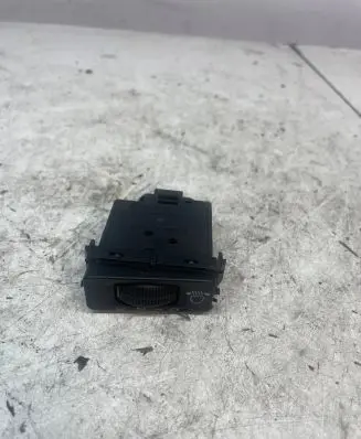 Mercedes-Benz ML W163 Headlight level height control switch A1638200010 04001300