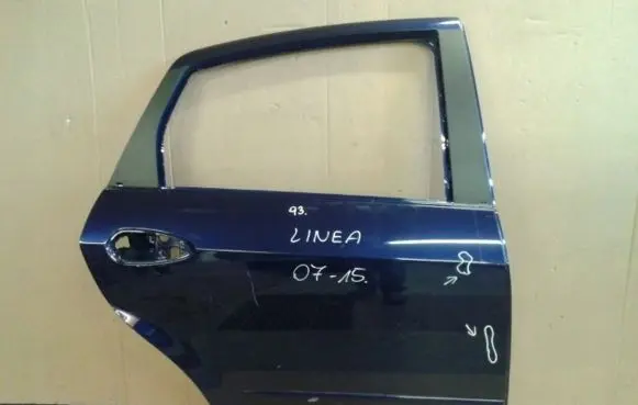 Fiat Linea Rear door